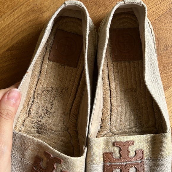 Tory Burch Weston Tan Gold Espadrilles - Picture 8 of 13